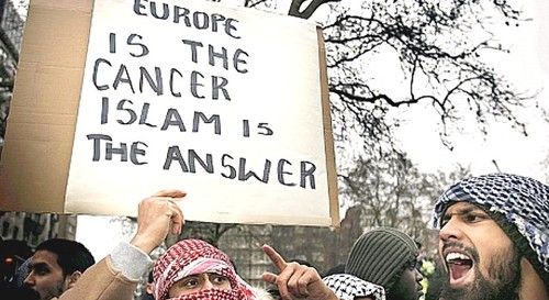 Imagini pentru Islamizarea Europei 